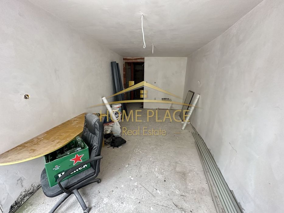 Продава се Двустаен апартамент в Варна, Колхозен пазар - 60 кв.м за 1537 €/кв.м - Снимка #1