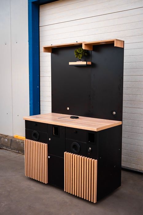 Vand mese  automate cafea (coffe corner ) accesorii design original