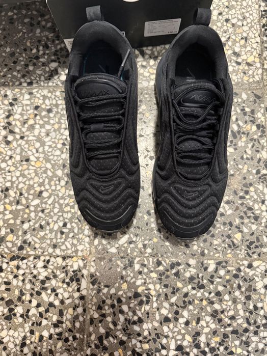 Маратонки Nike 720
