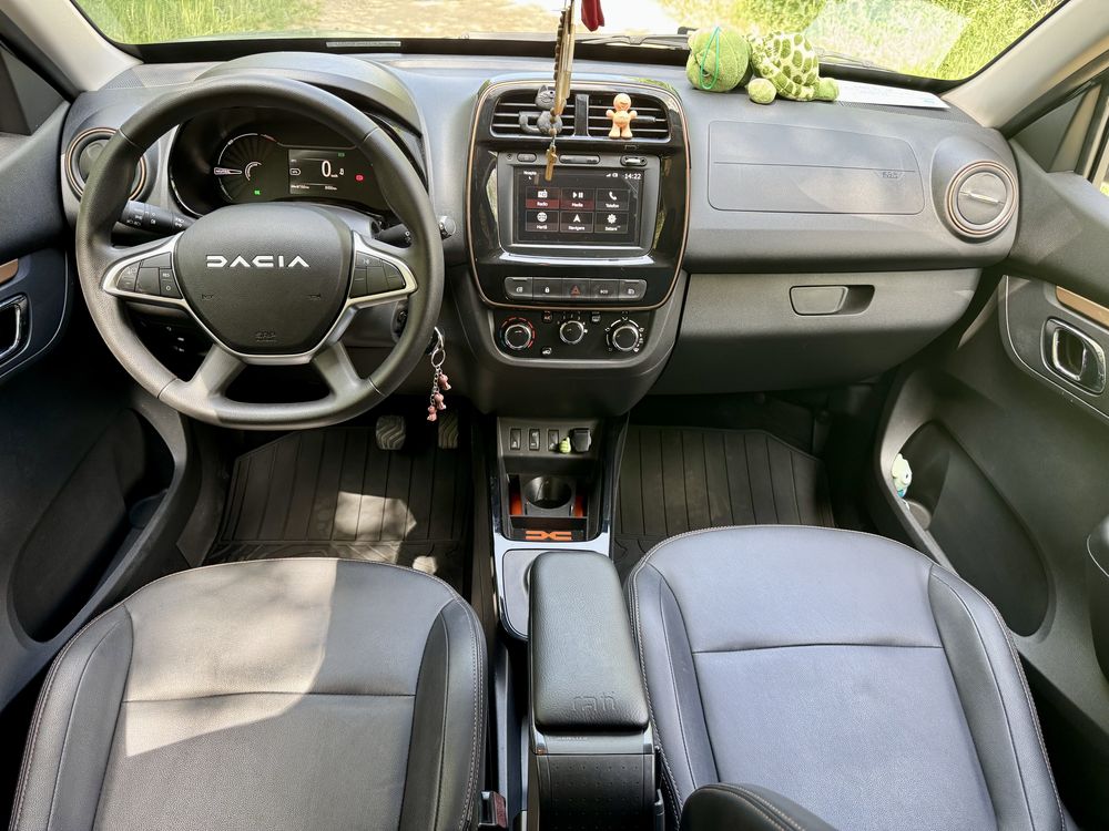 Dacia Spring Extreme 65 cp full option, garantie, ca noua