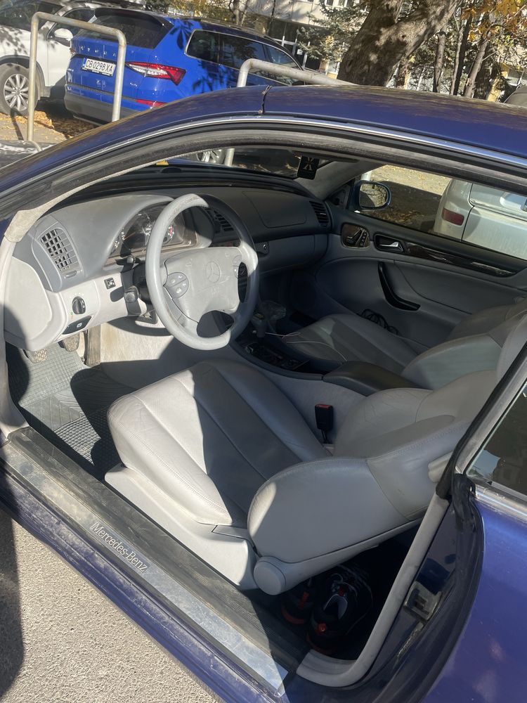 На части Mercedes clk 230 197 ръчка