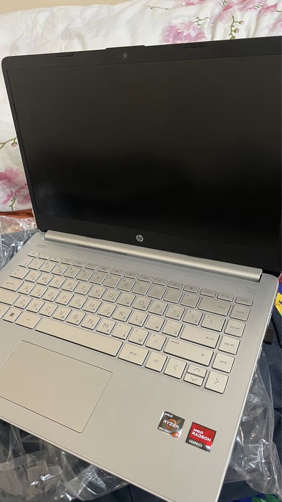 Ноутбук HP в новом состоянии