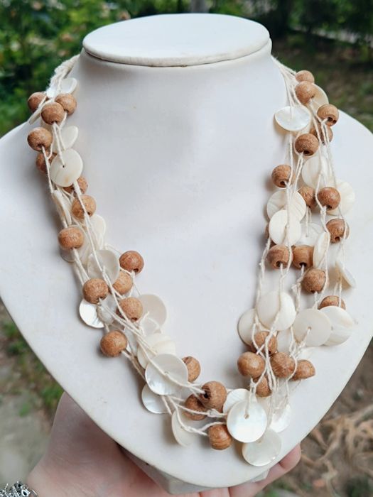 Vechi colier/lant etnic, tip boho, din scoica (sidef)