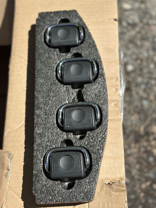 Комплект за закрепване на мрежа в багажник Audi A6 C7 4G