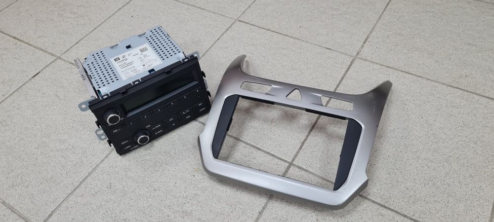 Штатная магнитола кобальт