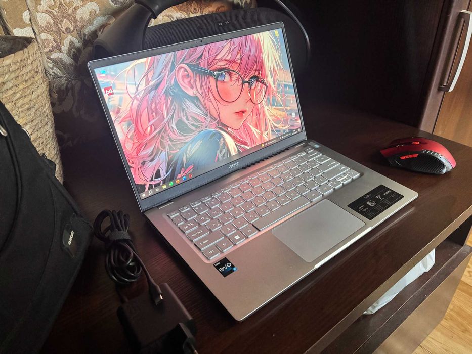 Acer Swift 3. i5 12 поколение. Iris Xe. Ram 8gb. Ssd 512gb. Экран 2,5к