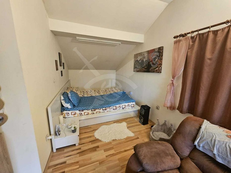 Продава се Едностаен апартамент в Пловдив, Кючук Париж - 100 кв.м за 663 €/кв.м - Снимка #1