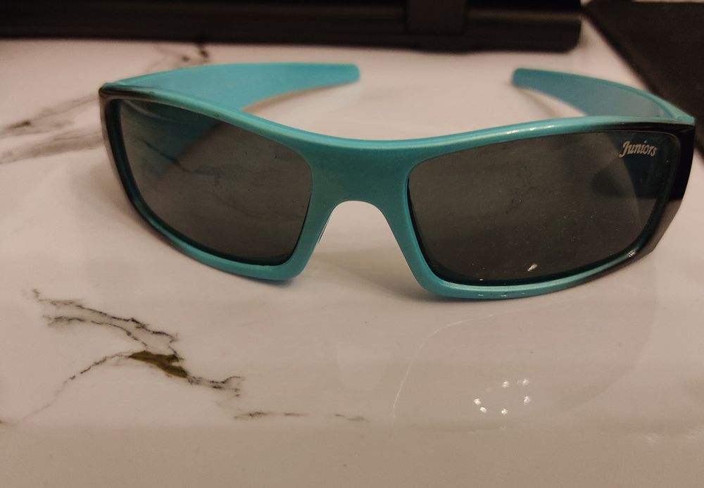 очки солнцезащитные детские