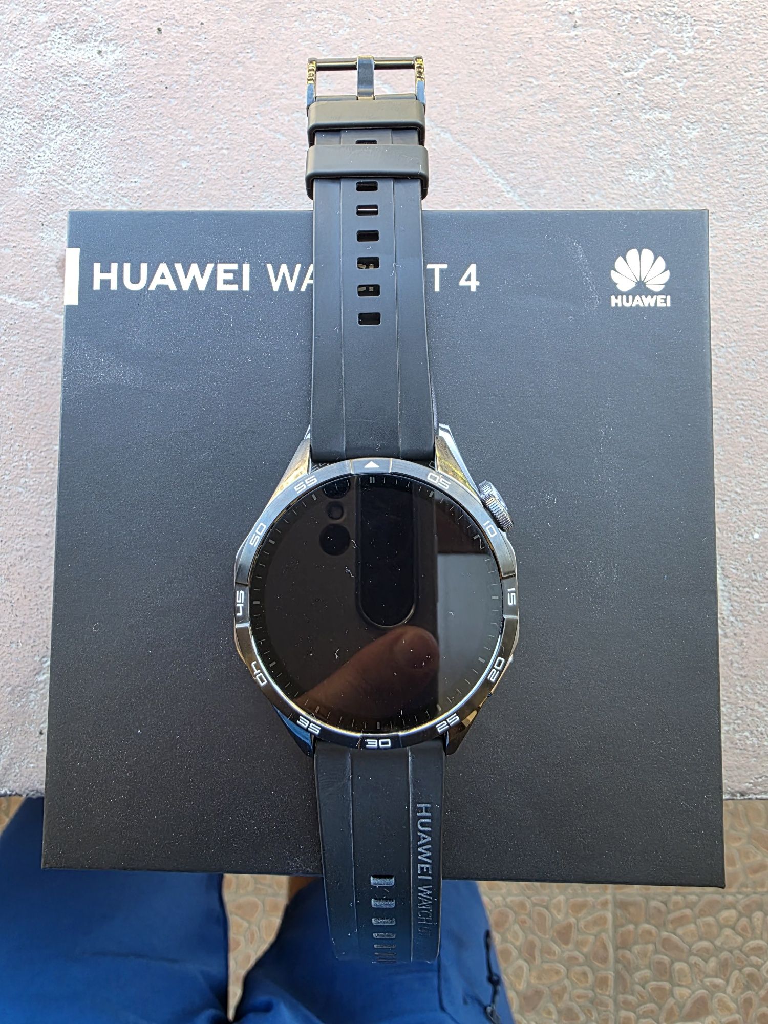 Смарт часовник HUAWEI WATCH GT 4 Black - 46 мм.