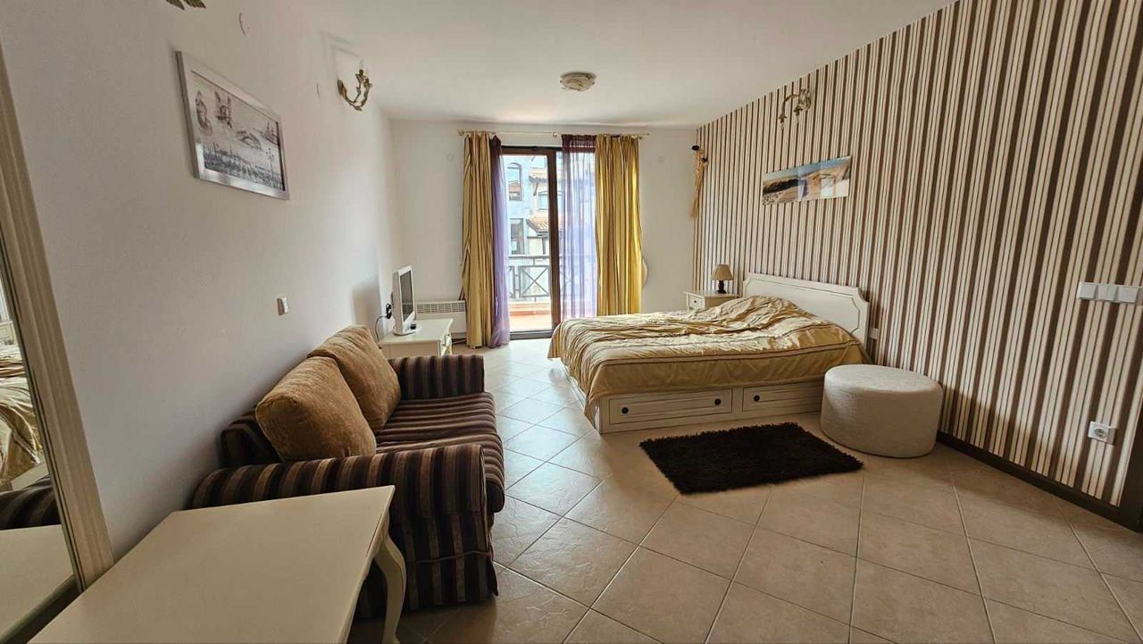 Продава се Тристаен апартамент в с. Лозенец, Област Бургас - 162 кв.м за 1408 €/кв.м - Снимка #7