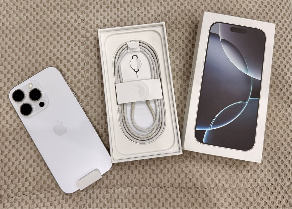 Iphone 16 pro Silver 128gb