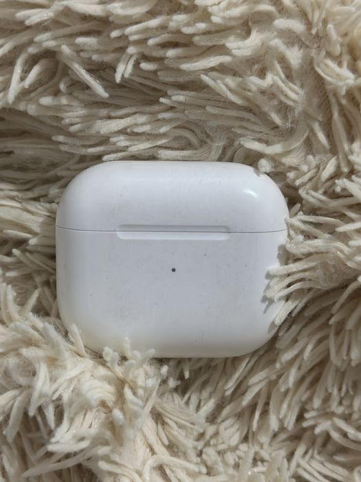 продам airpods 3 оригинал!!