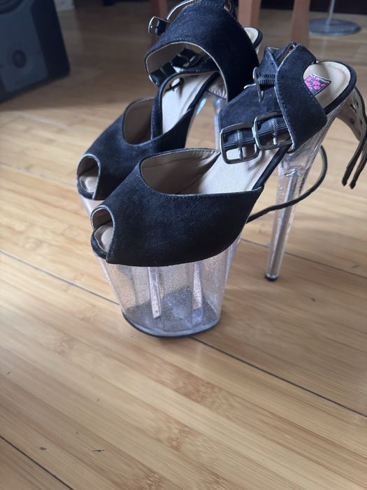 Продам стрипы буу