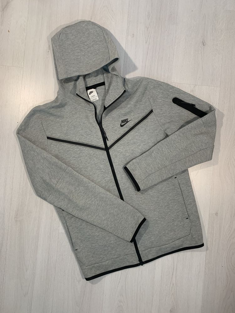 Nike tech fleece фитнес блуза спортна тренировки tech fleece