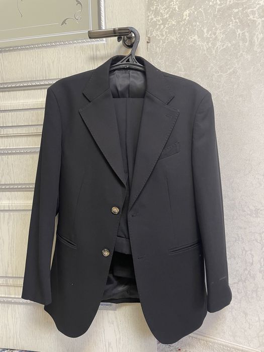 Продам Костюм мужской