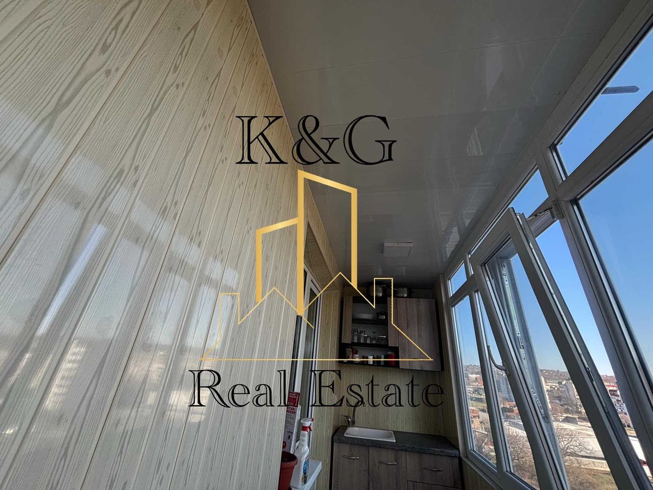 Продава се Двустаен апартамент в Разград, Лудогорие - 67 кв.м за 1256 €/кв.м - Снимка #7