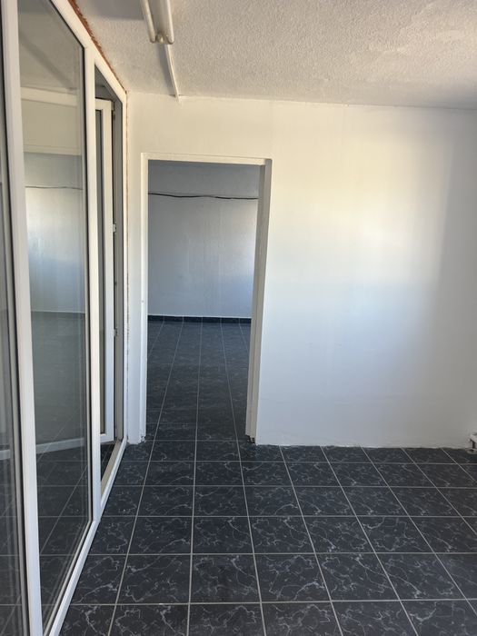 Inchiriem  spatiu birouri,productie si hala depozitare