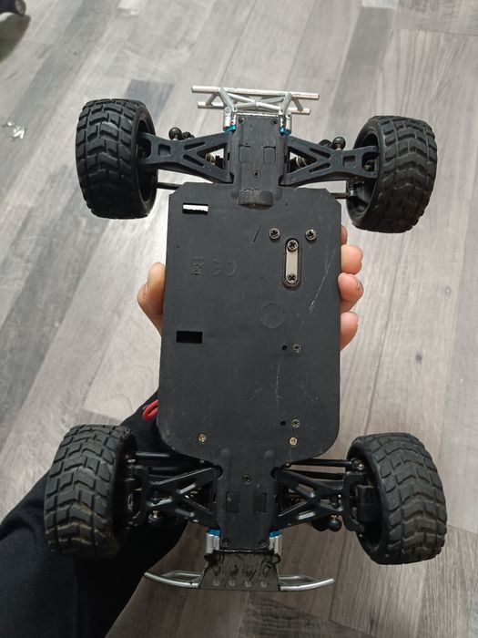 Joei 4x4       40+km/h     RC car