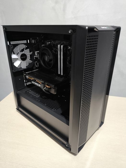 Геймърски компютър