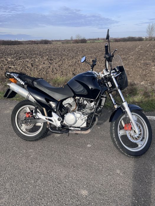 De vânzare Honda Varadero 125 V2