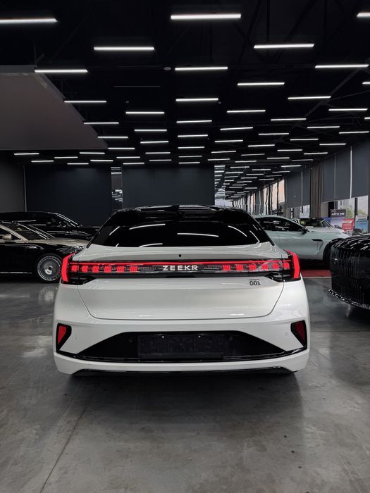 Zeekr 001 You (версия) 2024 фулл