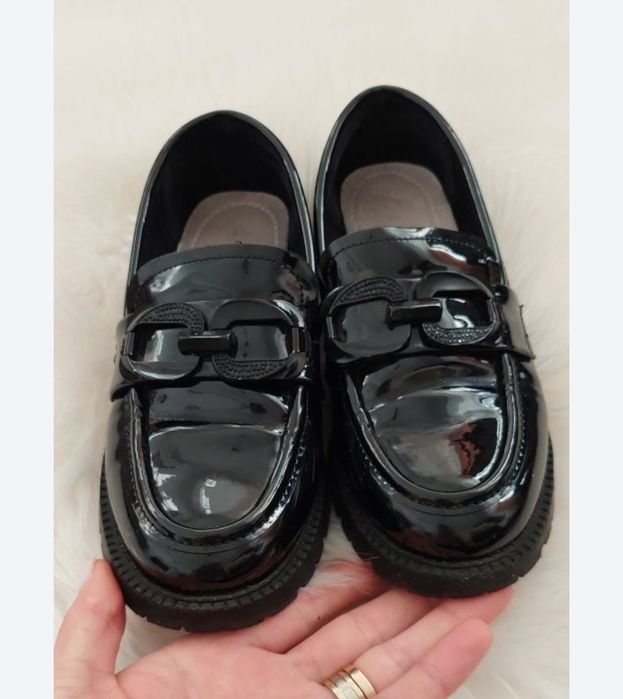 Pantofi lac fetiță nr 32