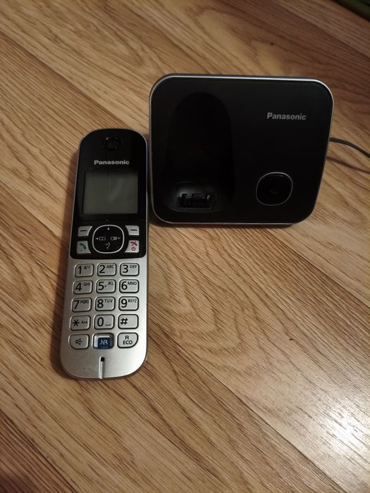 Telefon Panasonic KX-TG6811FXB