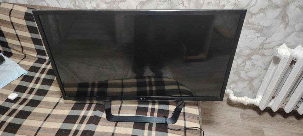 Продается телевизор LG 47 дюймов(119см)