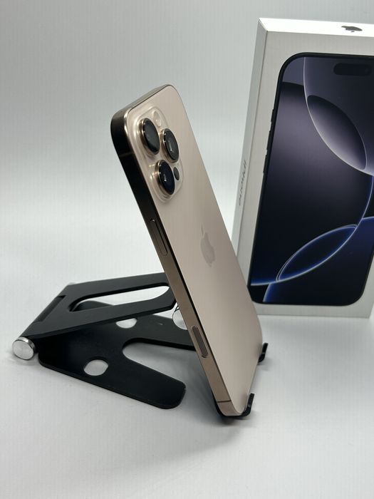 iPhone 16 PRO MAX - 256Gb - IMPECABIL - Baterie 99% + Garantie