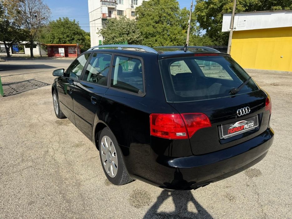Продава се Ауди а4 б7