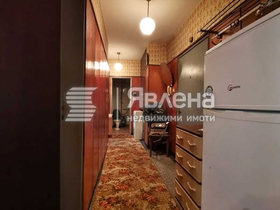 Тристаен апартамент
