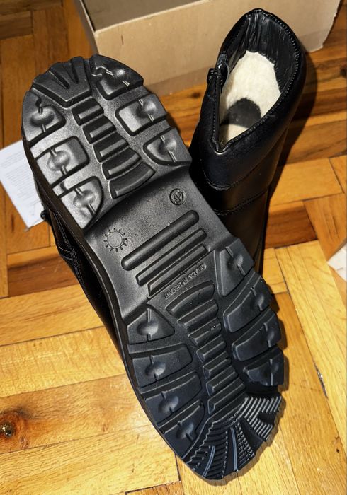 Обувки половинки летни 45