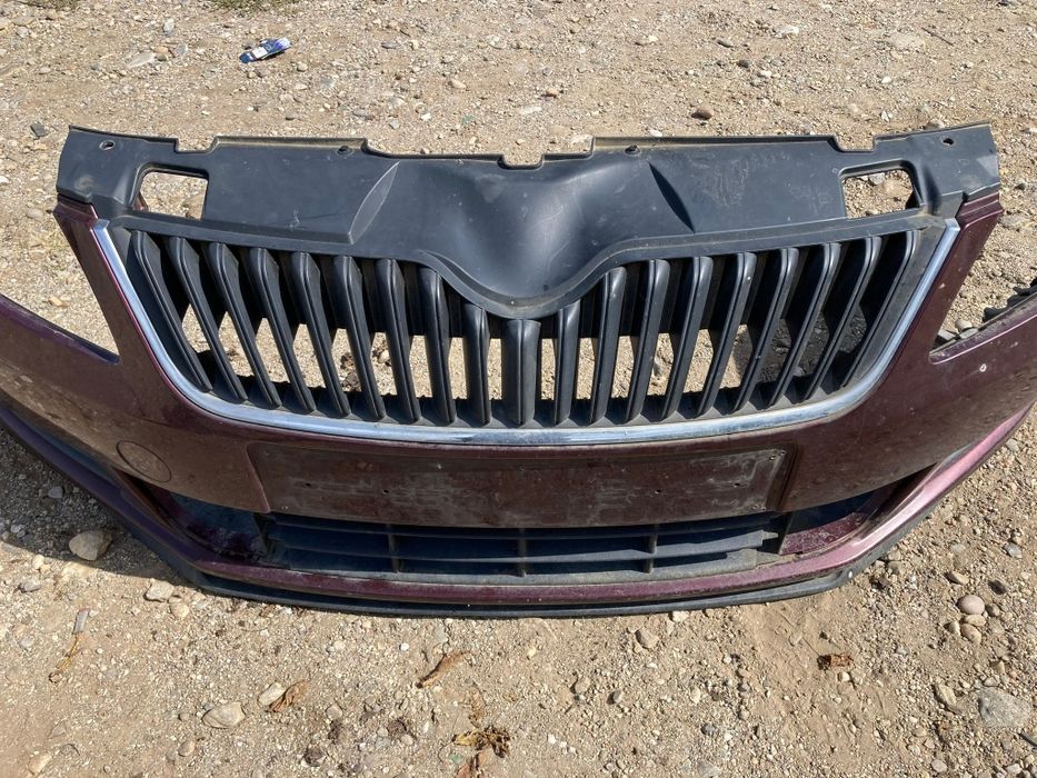 Bara fata Fabia 2 facelift complecta  se potrivește și pe roomster