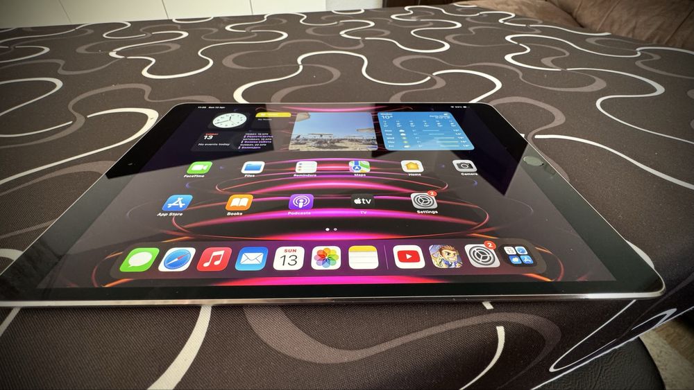 Ipad Pro “Отличен” + подарък