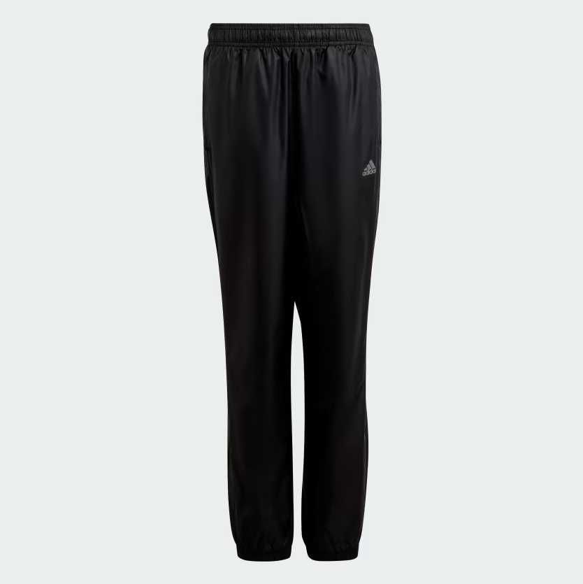 ОРИГИНАЛЕН спортен екип ADIDAS от Англия