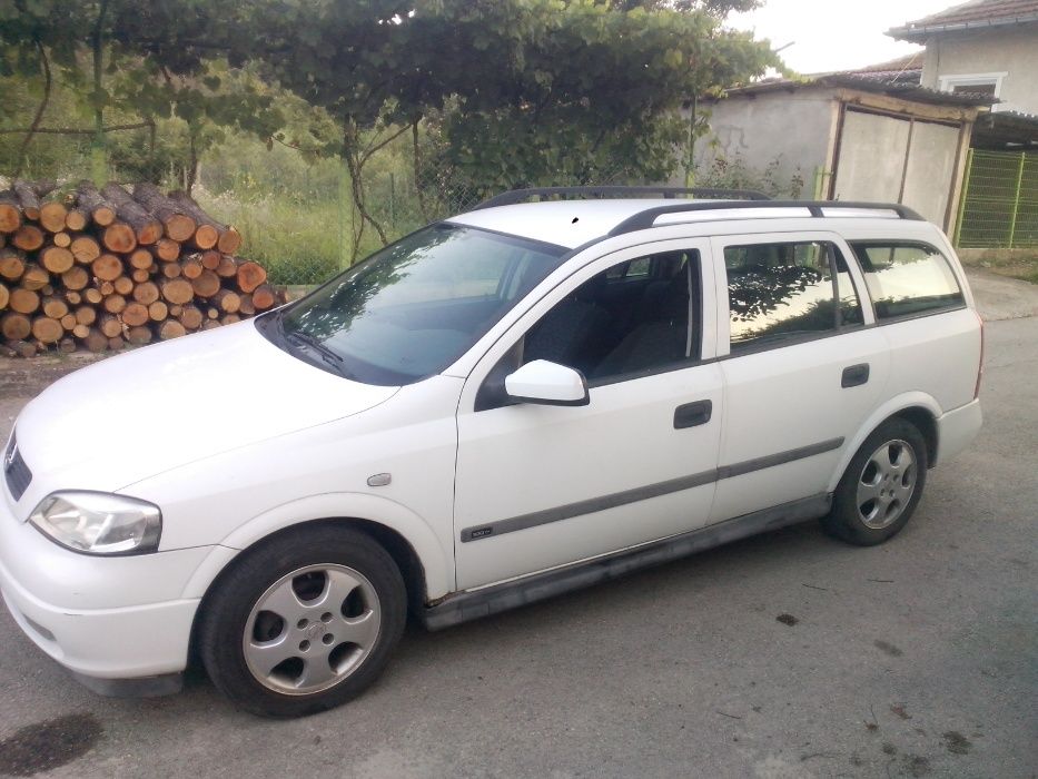 opel astra 1.6i --75ks - за части