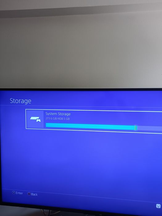 PlayStation 4 500GB с контролер (софтуер 11.00)