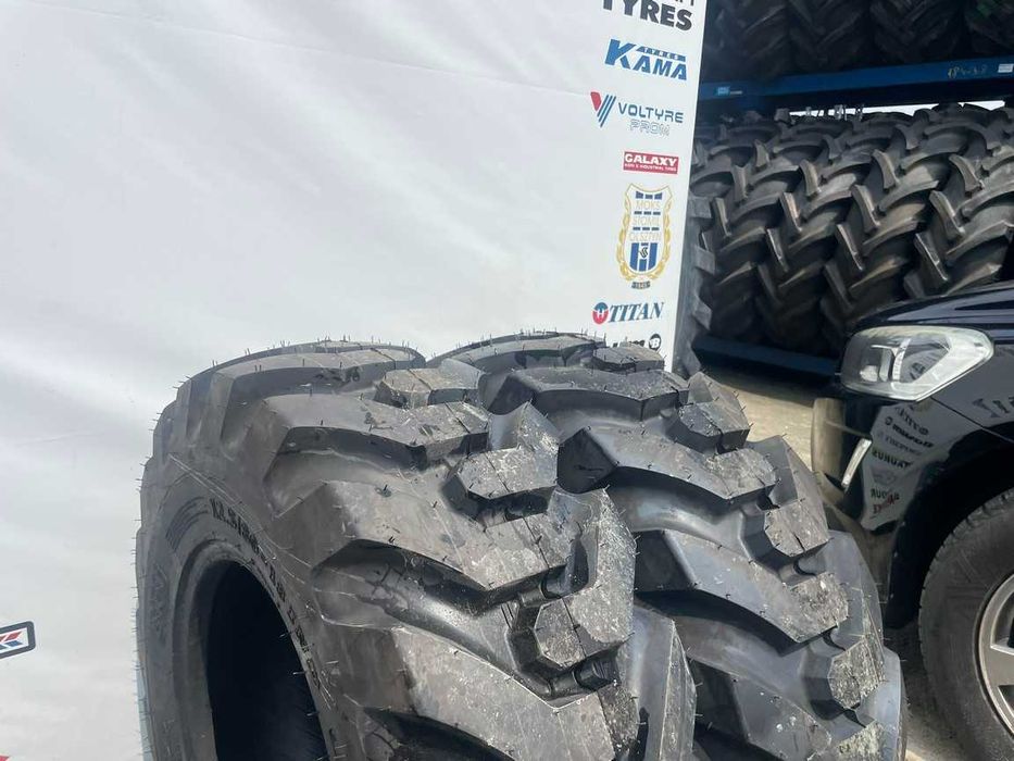 12.5/80-18 Anvelope noi buldoexcavator cu 16pliur garantie Cauciucuri