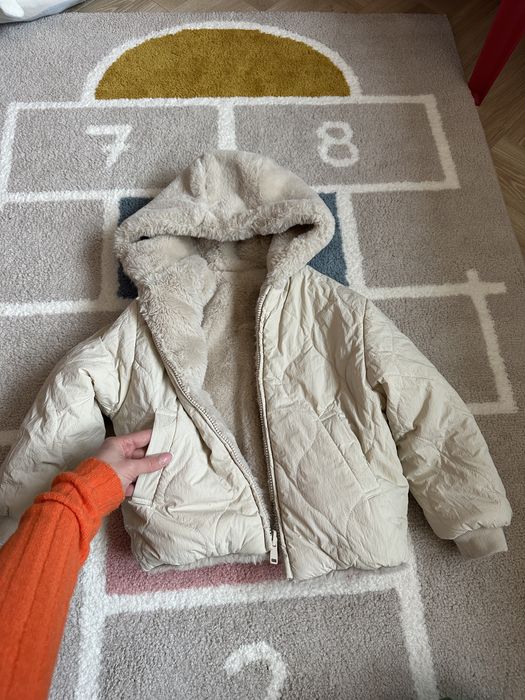 Geaca Zara pt fete cu 2 fețe marimea 5-6 ani (116 cm)