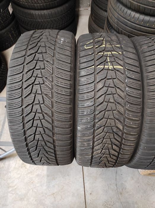 235/45/18 Hankook