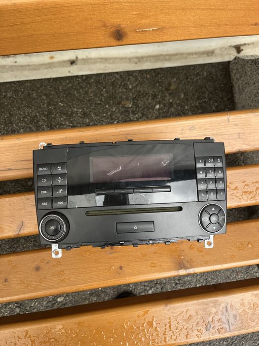 Радио за Ц класа фейс