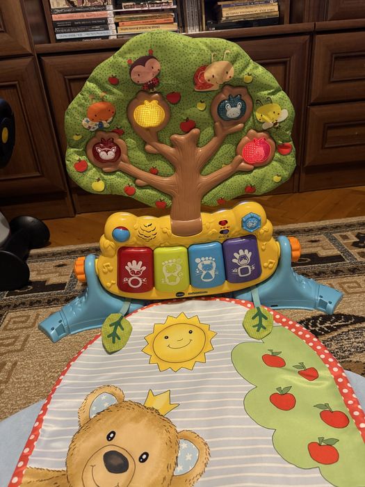 Saltea cu activitati/muzica - Vtech - in germana