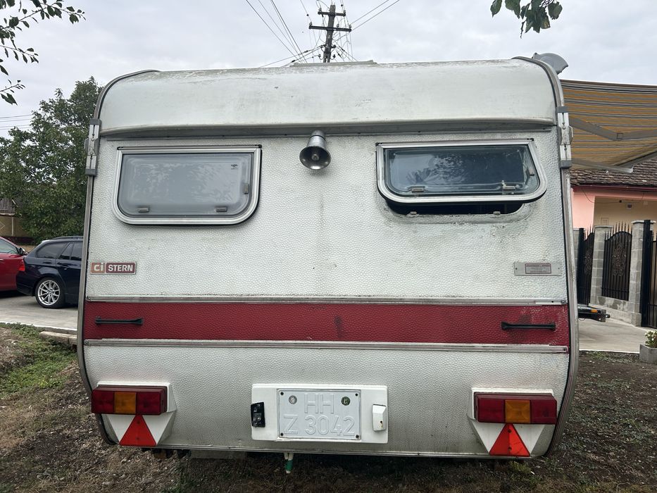 Vînd rulota fara acte pentru punct fix