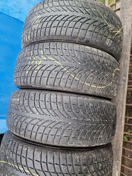 Anvelope 245/65R17 marca Michelin, DOT 2021, 6.5 mm