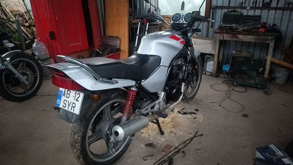 Honda cb 450 înmatriculat