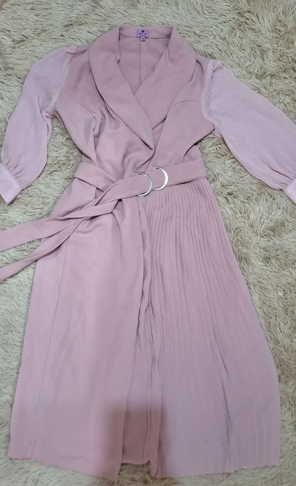 Платье новое необычный фасон.