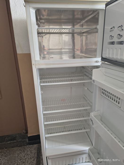 Употребяван хладилник ARISTON