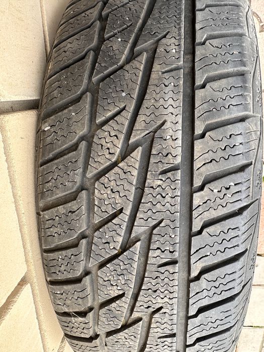 Продам зимние шины