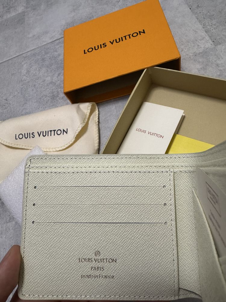!Промоция! Louis Vuitton Портмоне