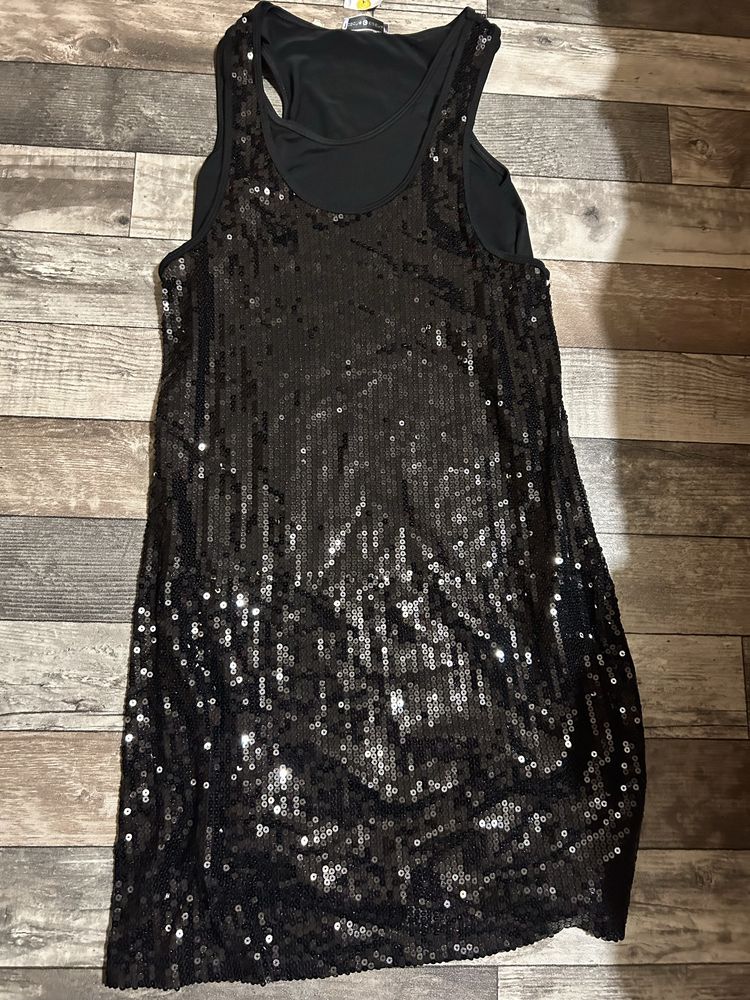 Rochie noua cu paiete
